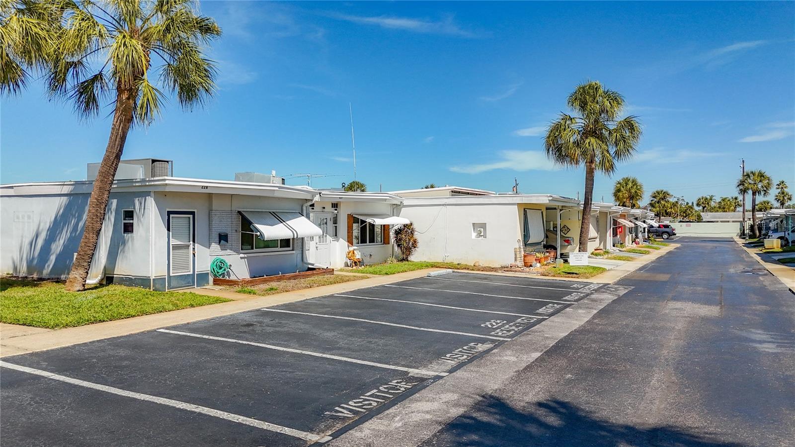 250 ROSERY RD NW #228, LARGO, FL, 33770