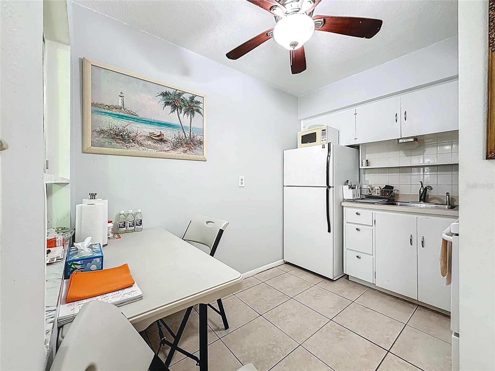 250 ROSERY RD NW #228, LARGO, FL, 33770