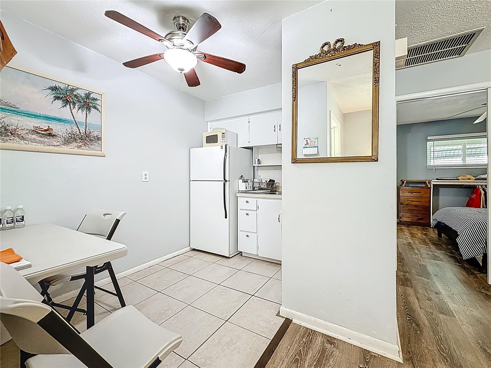 250 ROSERY RD NW #228, LARGO, FL, 33770