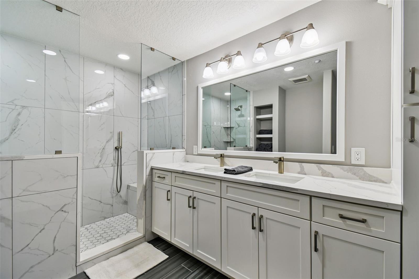 161 BRIGHTWATER DR #8, CLEARWATER BEACH, FL, 33767