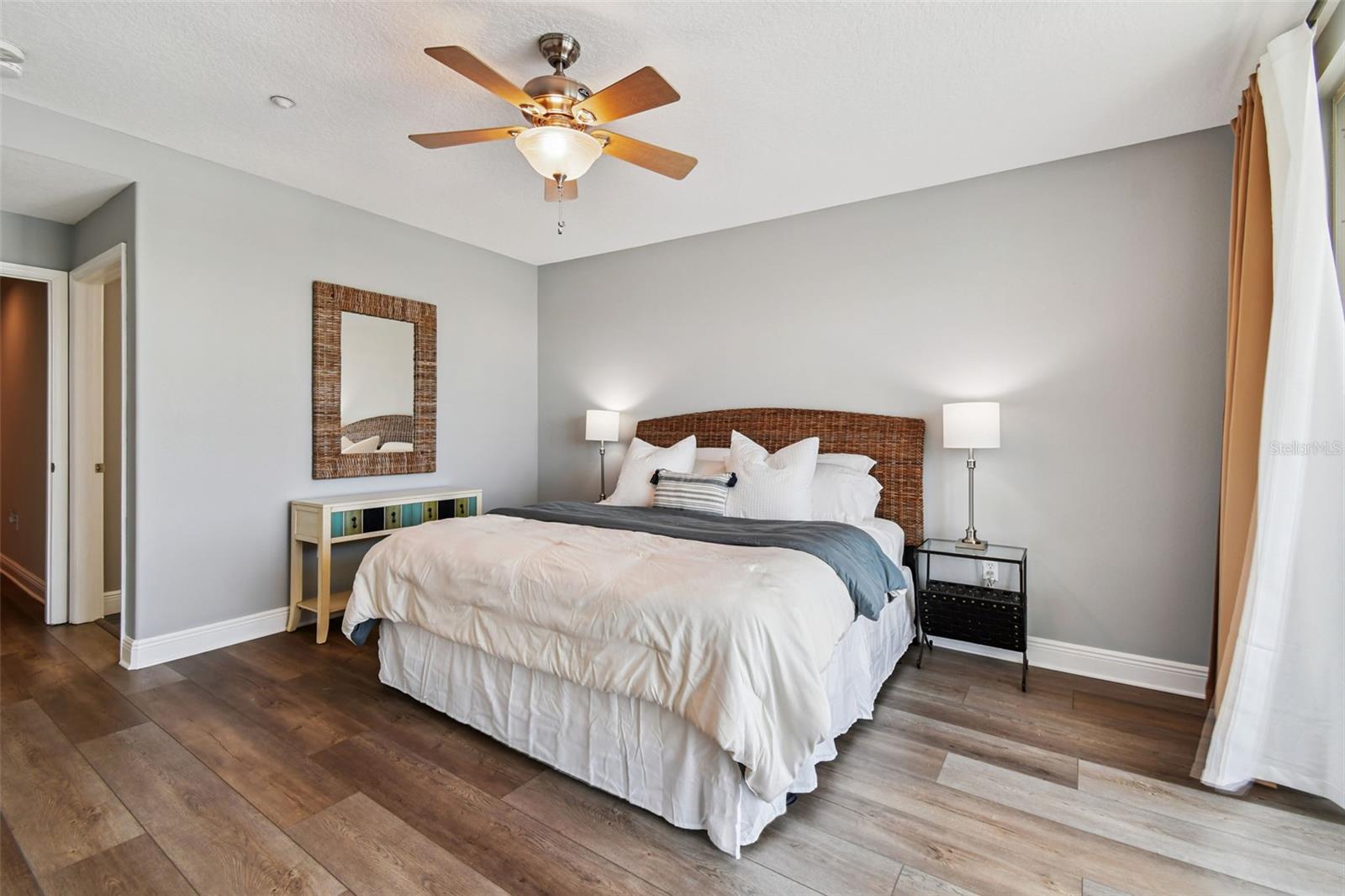 161 BRIGHTWATER DR #8, CLEARWATER BEACH, FL, 33767