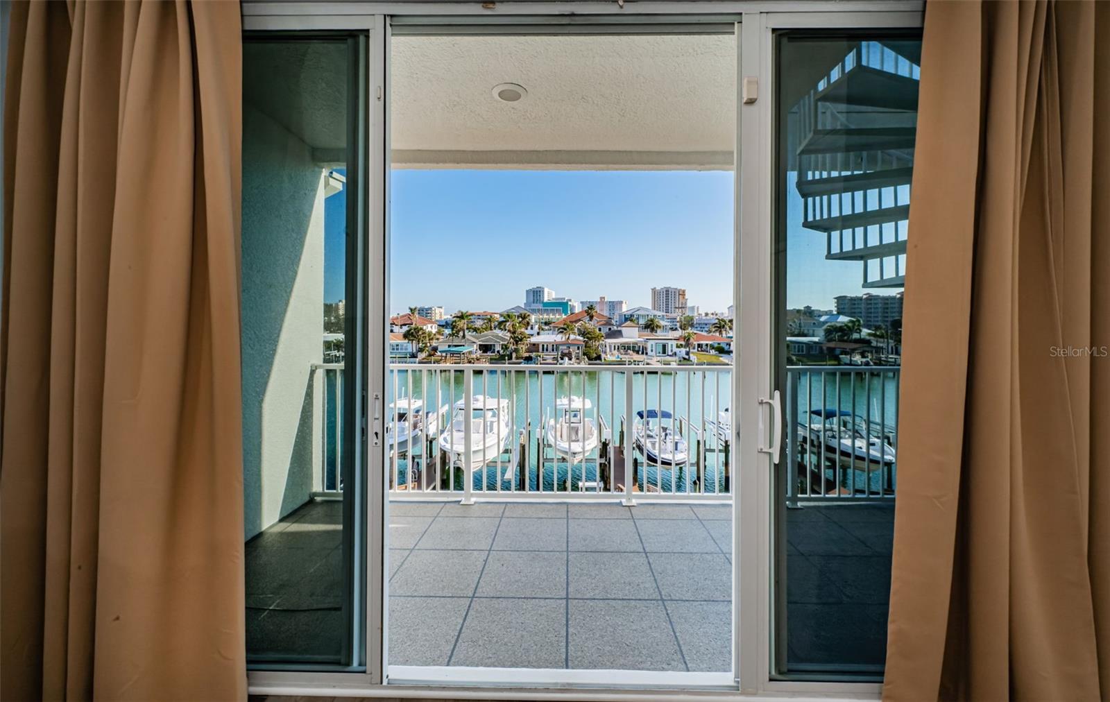 161 BRIGHTWATER DR #8, CLEARWATER BEACH, FL, 33767