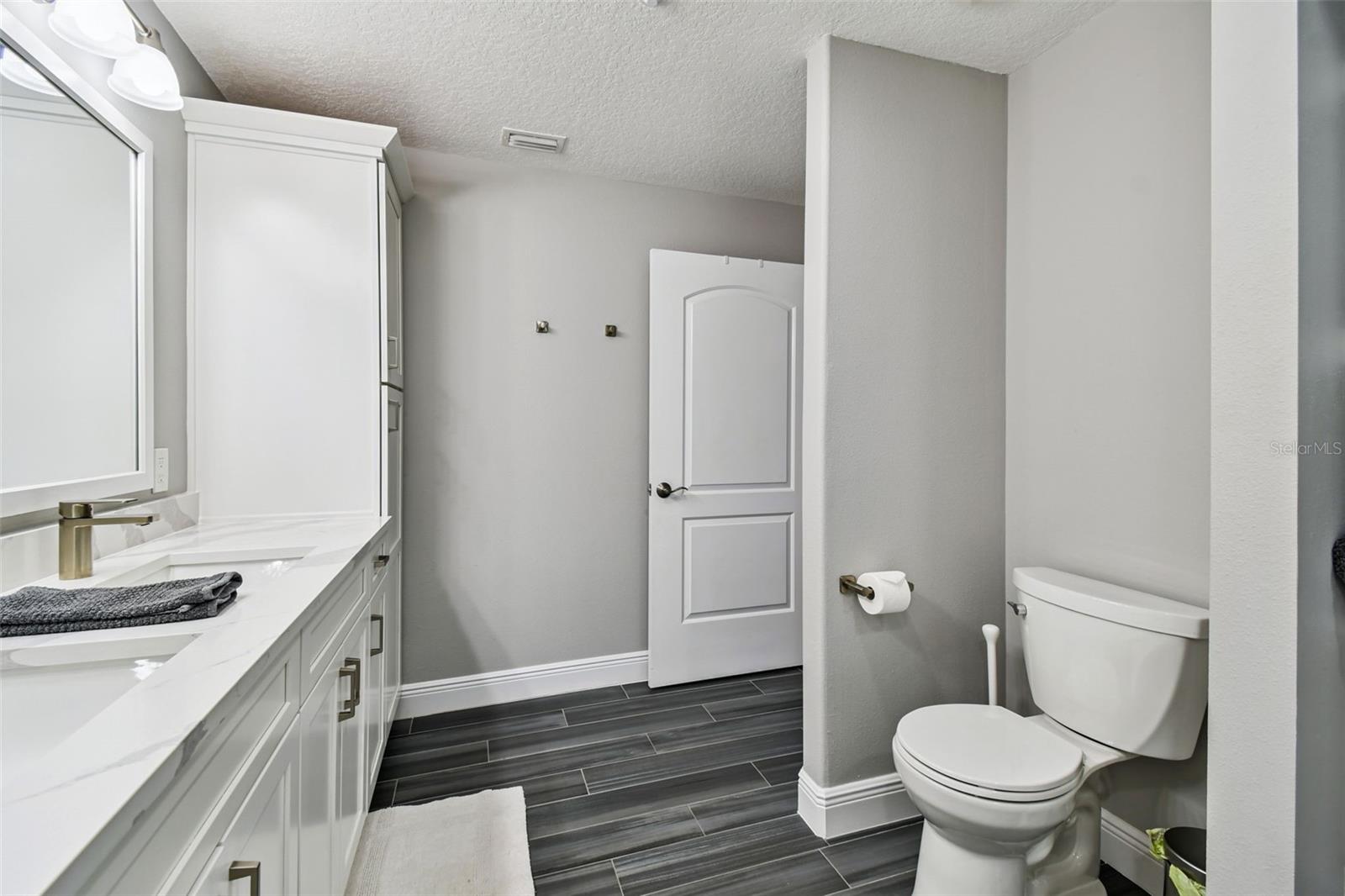 161 BRIGHTWATER DR #8, CLEARWATER BEACH, FL, 33767