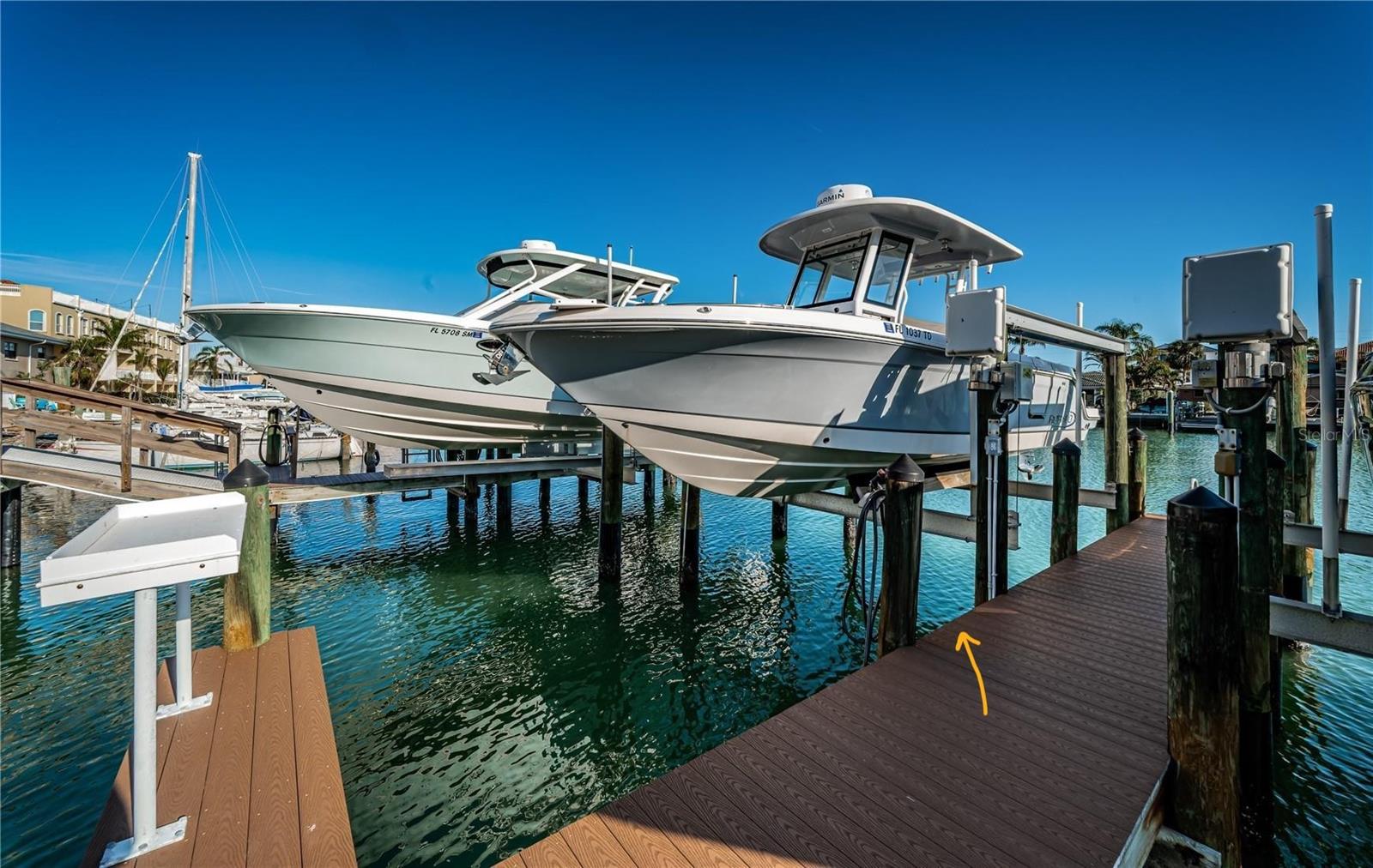 161 BRIGHTWATER DR #8, CLEARWATER BEACH, FL, 33767