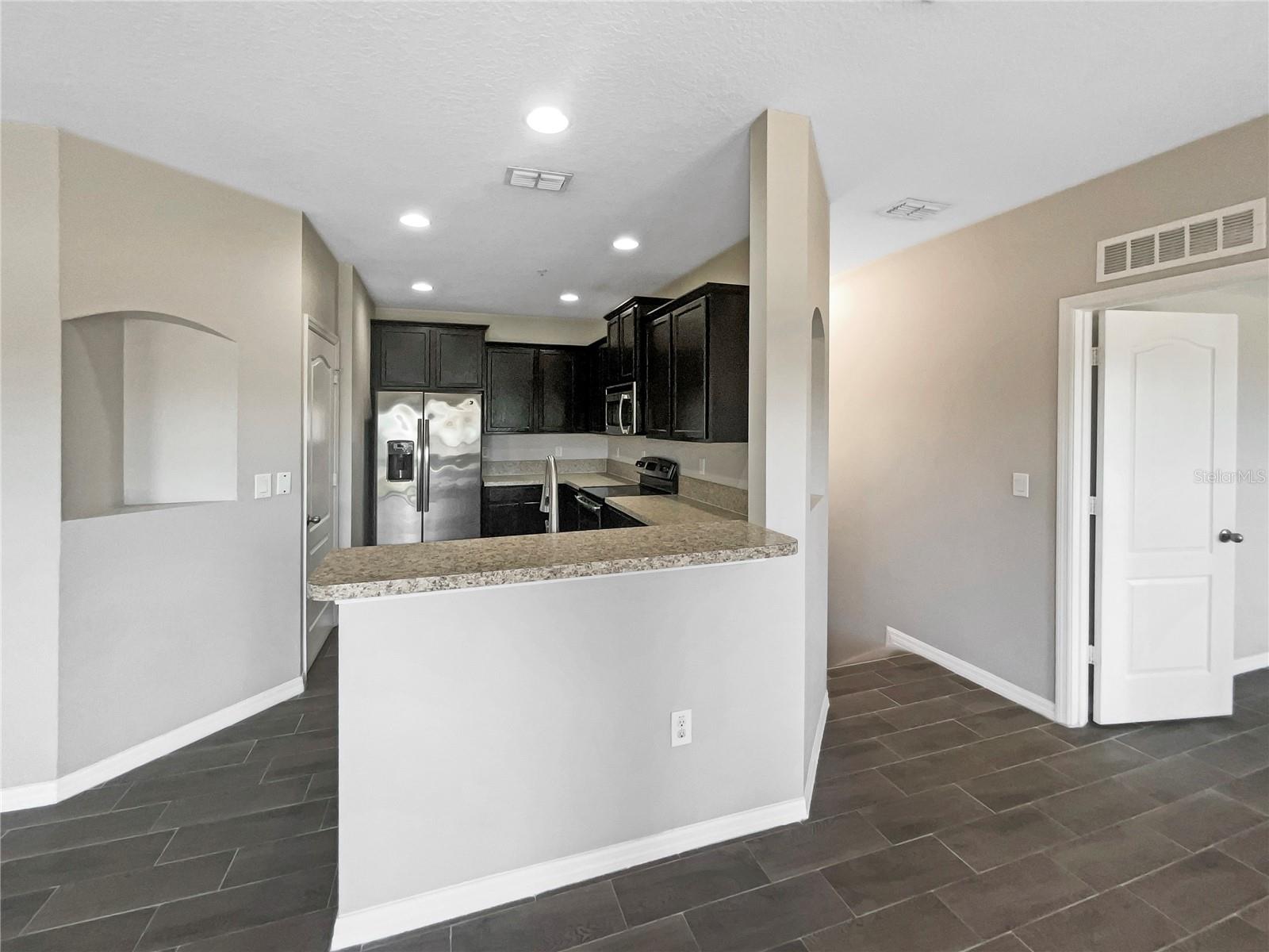 2124 BETSY ROSS LN, ST CLOUD, FL, 34769