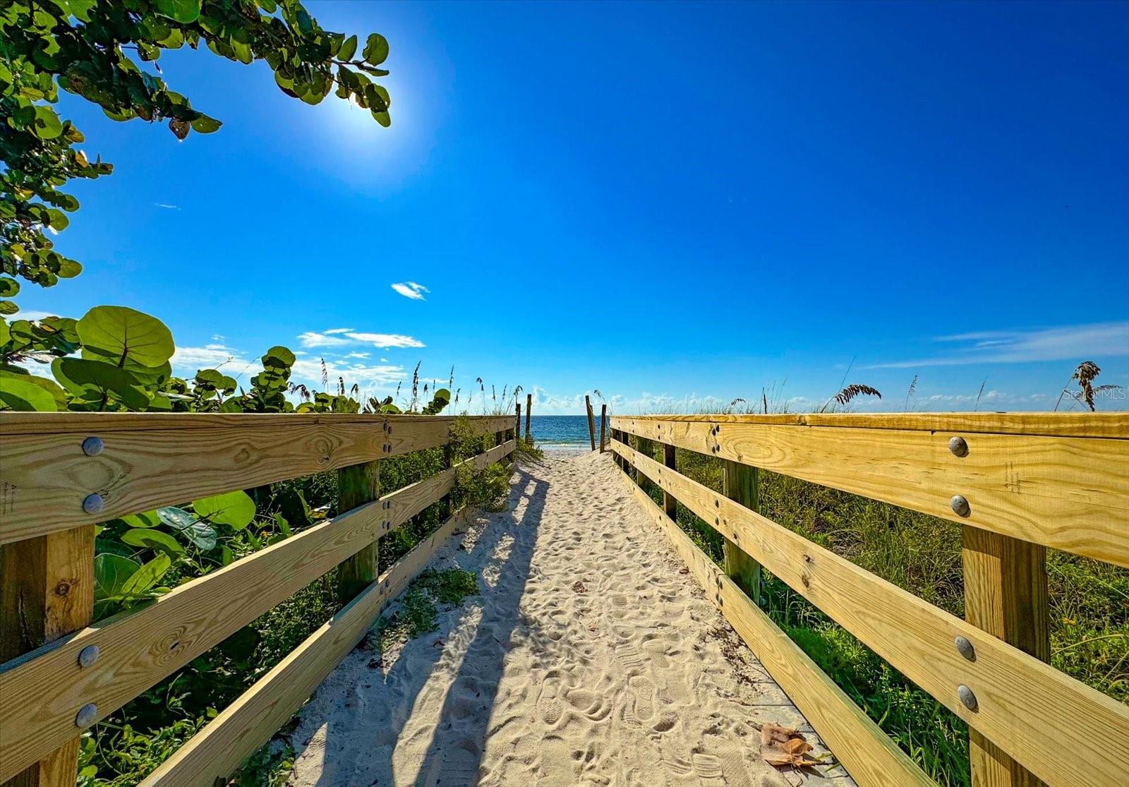 800 E GULF BLVD #2, INDIAN ROCKS BEACH, FL, 33785