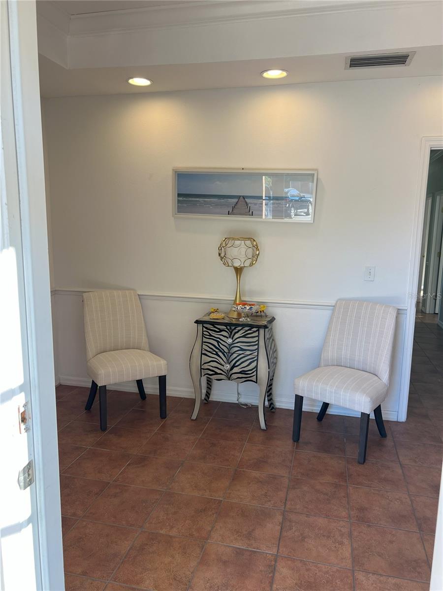 11049 COUNTRYWAY BLVD, TAMPA, FL, 33626