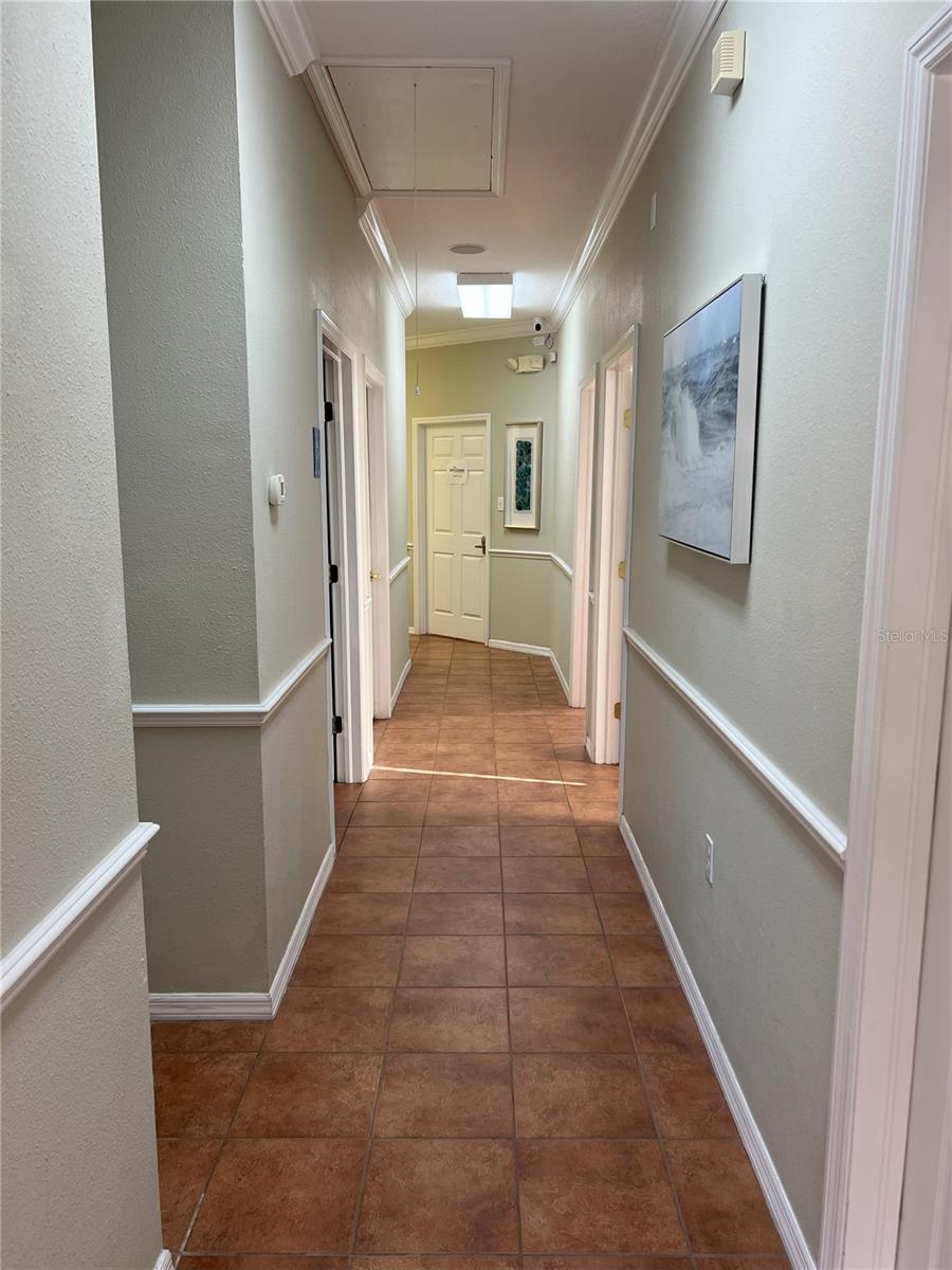 11049 COUNTRYWAY BLVD, TAMPA, FL, 33626