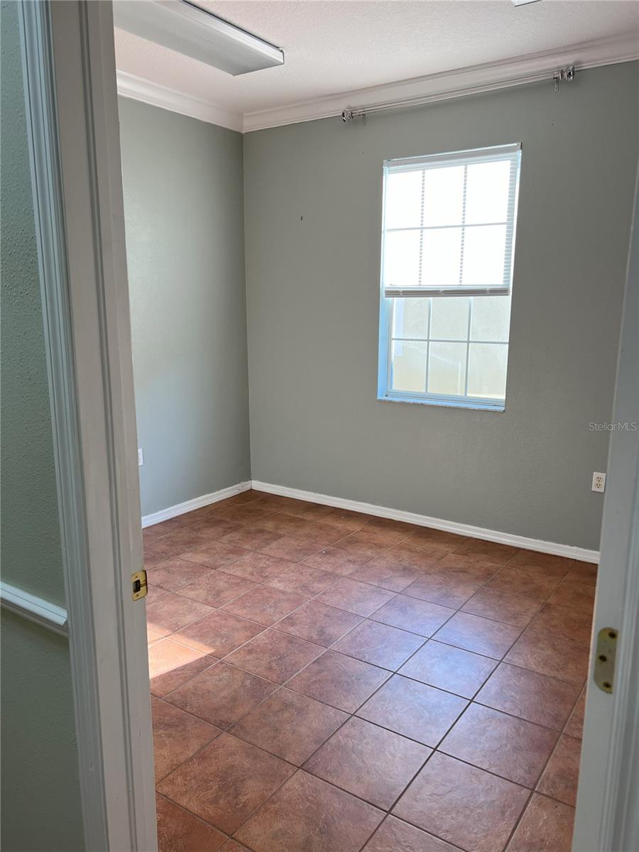 11049 COUNTRYWAY BLVD, TAMPA, FL, 33626