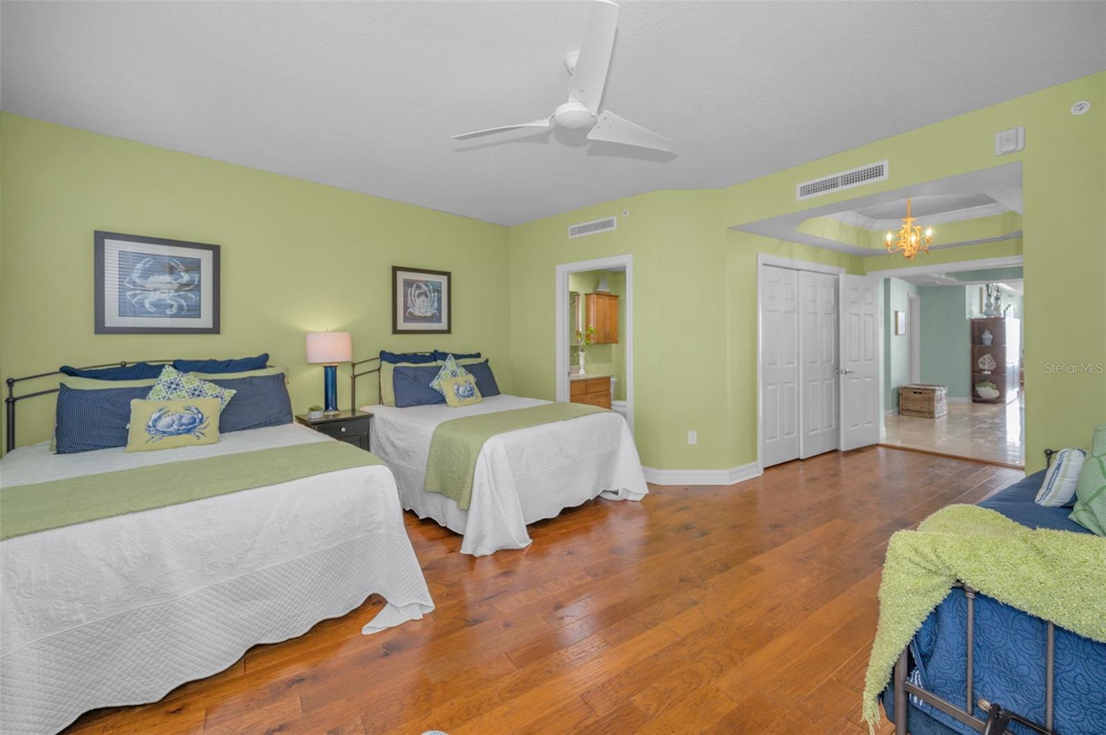 15208 GULF BLVD #203, MADEIRA BEACH, FL, 33708