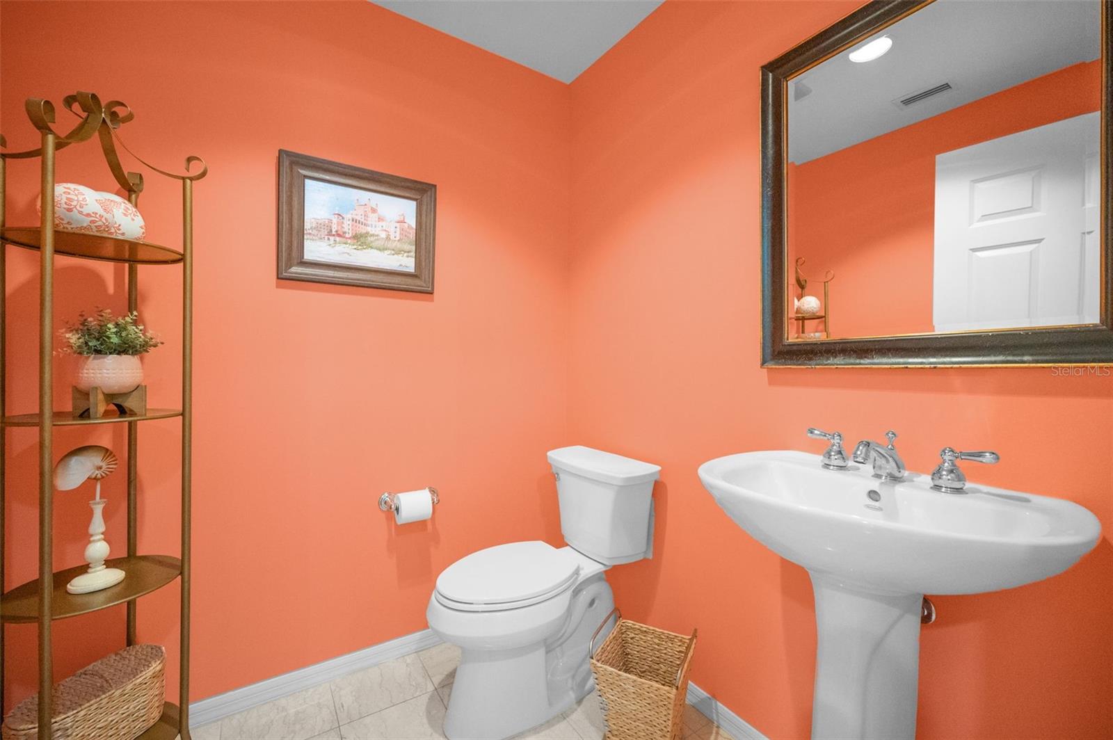 15208 GULF BLVD #203, MADEIRA BEACH, FL, 33708