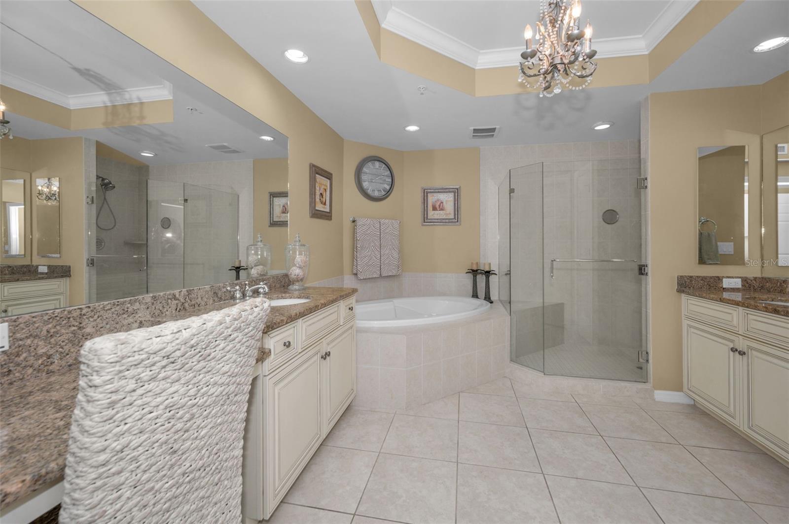 15208 GULF BLVD #203, MADEIRA BEACH, FL, 33708