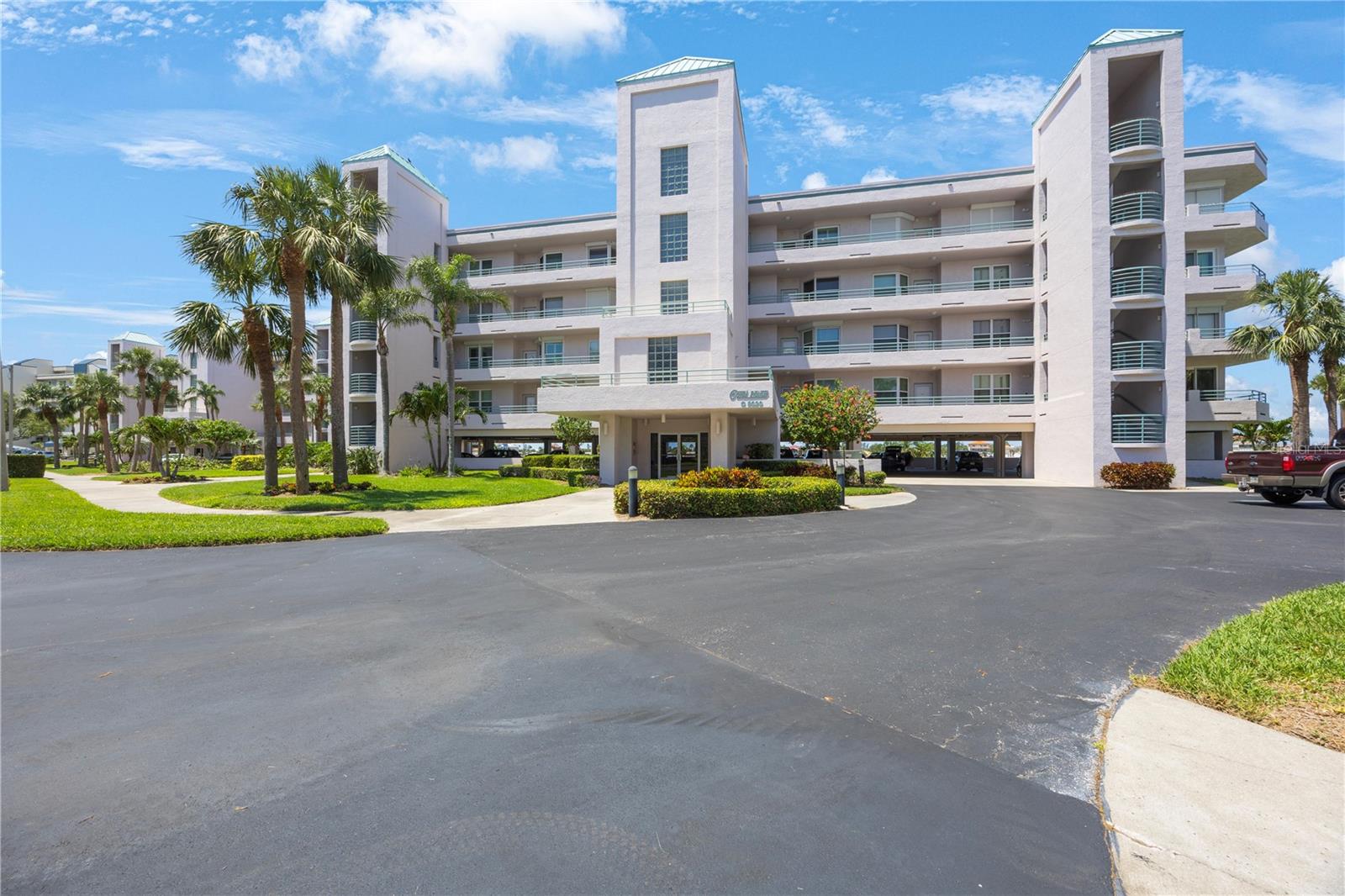 8020 SAILBOAT KEY BLVD S #101, ST PETE BEACH, FL, 33707