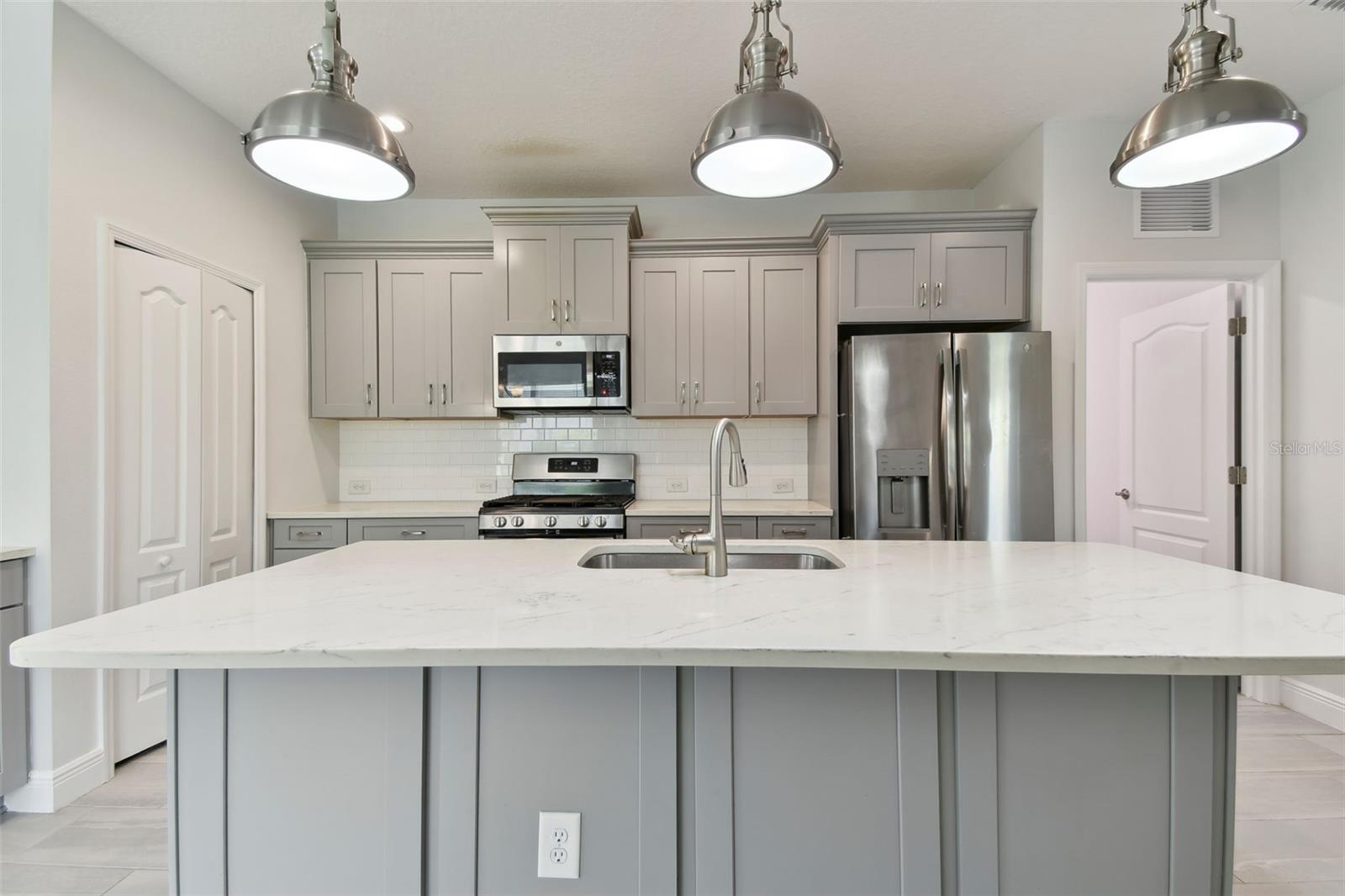 12408 PALATKA DR, VENICE, FL, 34293