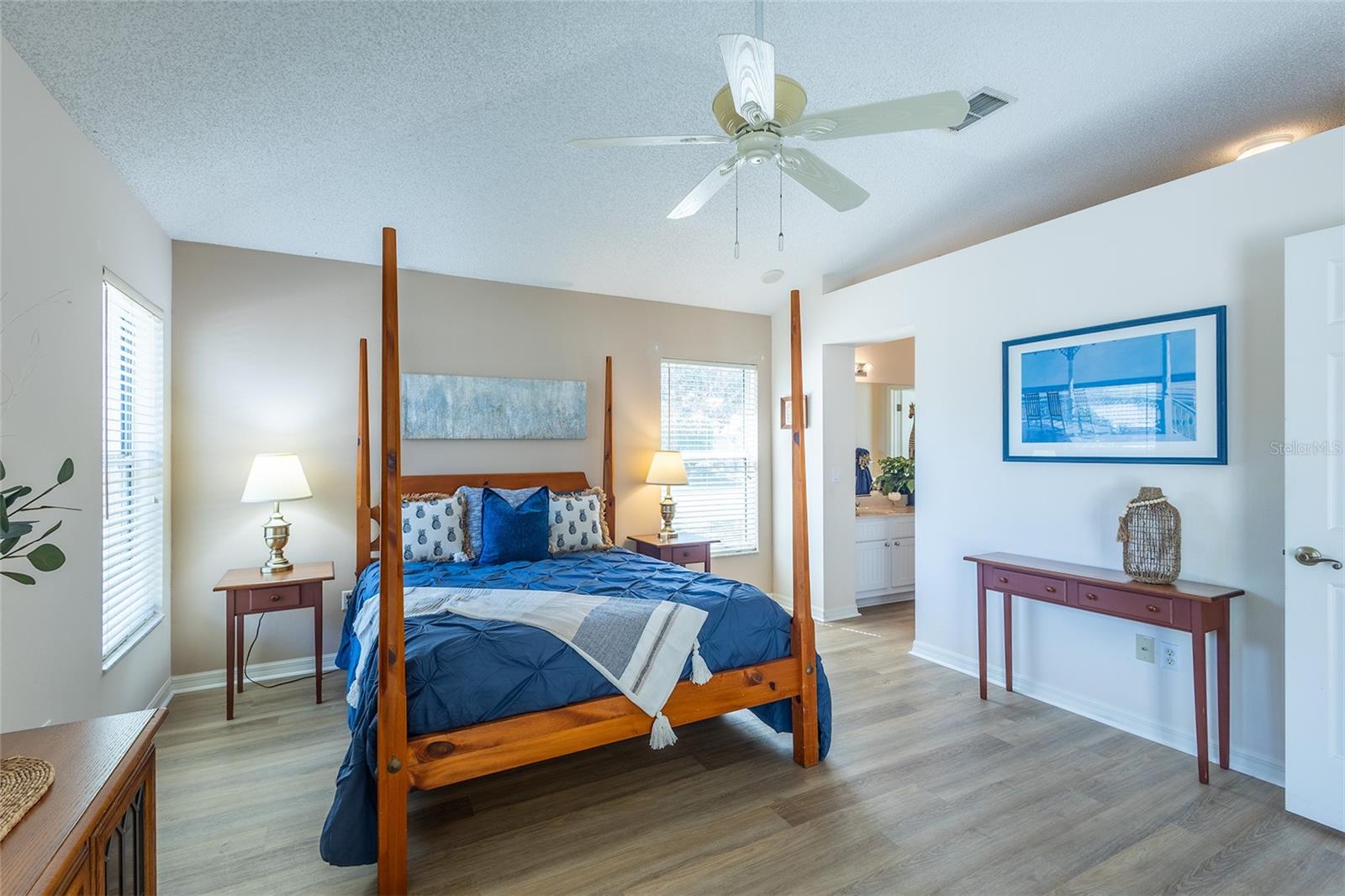 1101 SALDIVAR RD, THE VILLAGES, FL, 32159