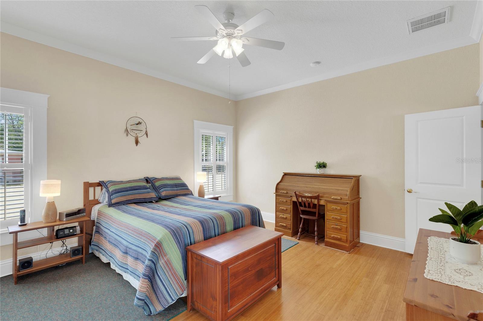 7701 N DARTMOUTH AVE, TAMPA, FL, 33604