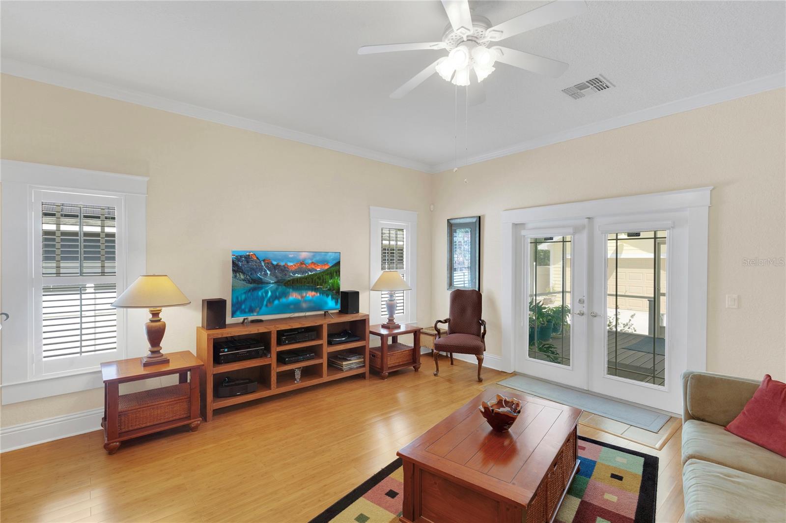 7701 N DARTMOUTH AVE, TAMPA, FL, 33604