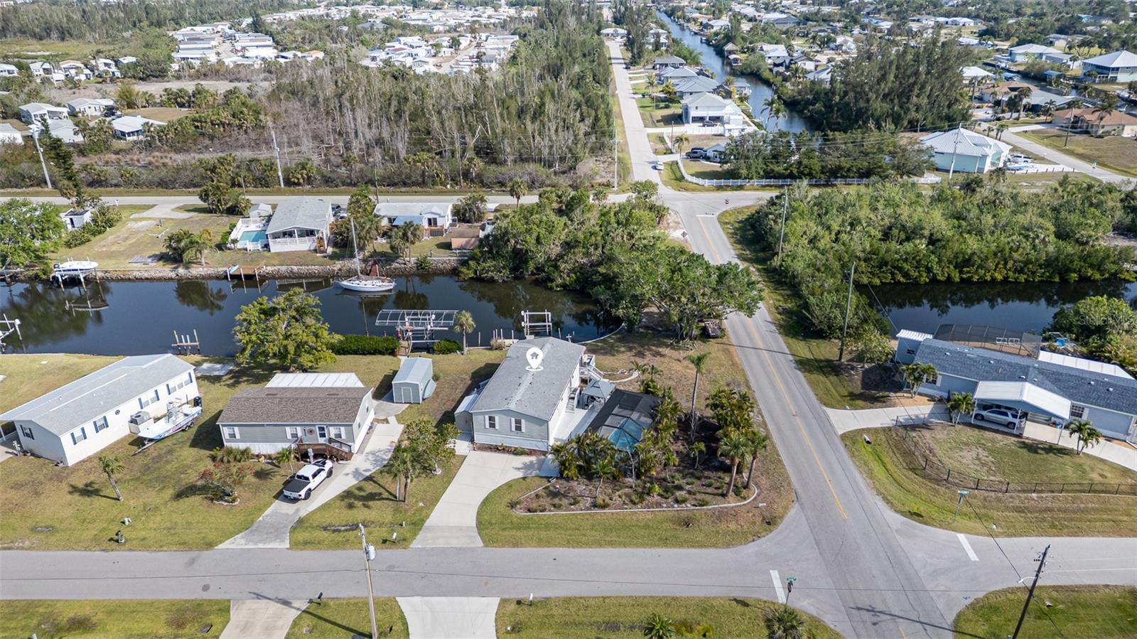 700 DANIA CT, PUNTA GORDA, FL, 33950