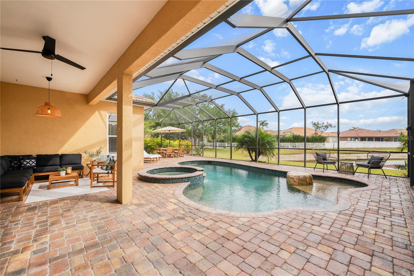 1189 FRASER PINE BLVD, SARASOTA, FL, 34240