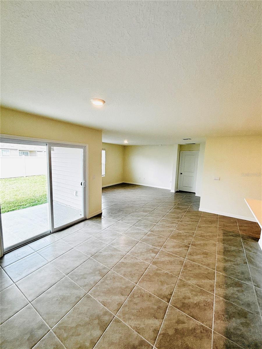 1894 NW 247TH DRIVE, NEWBERRY, FL, 32669