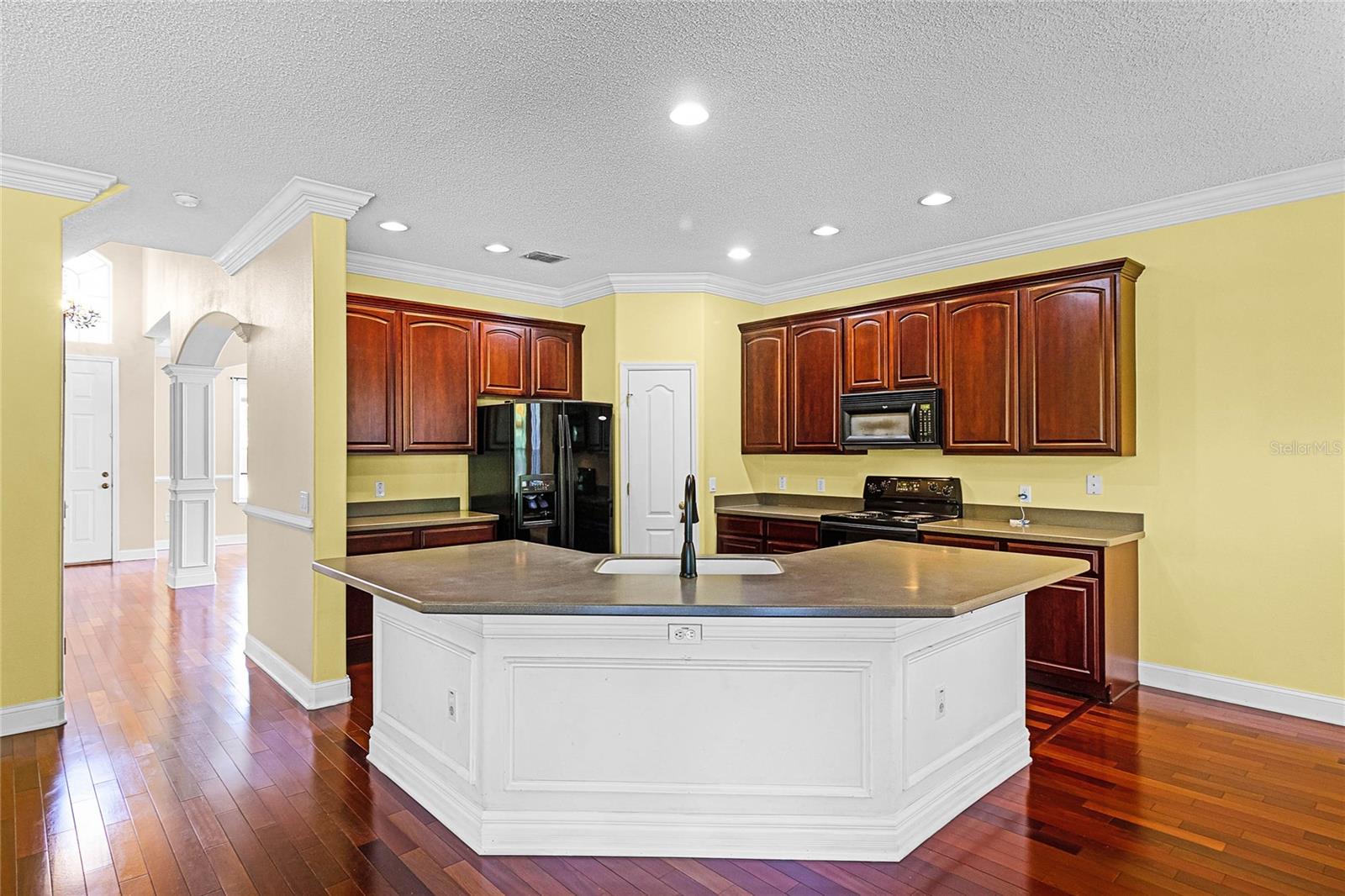 2081 THE OAKS BLVD, KISSIMMEE, FL, 34746