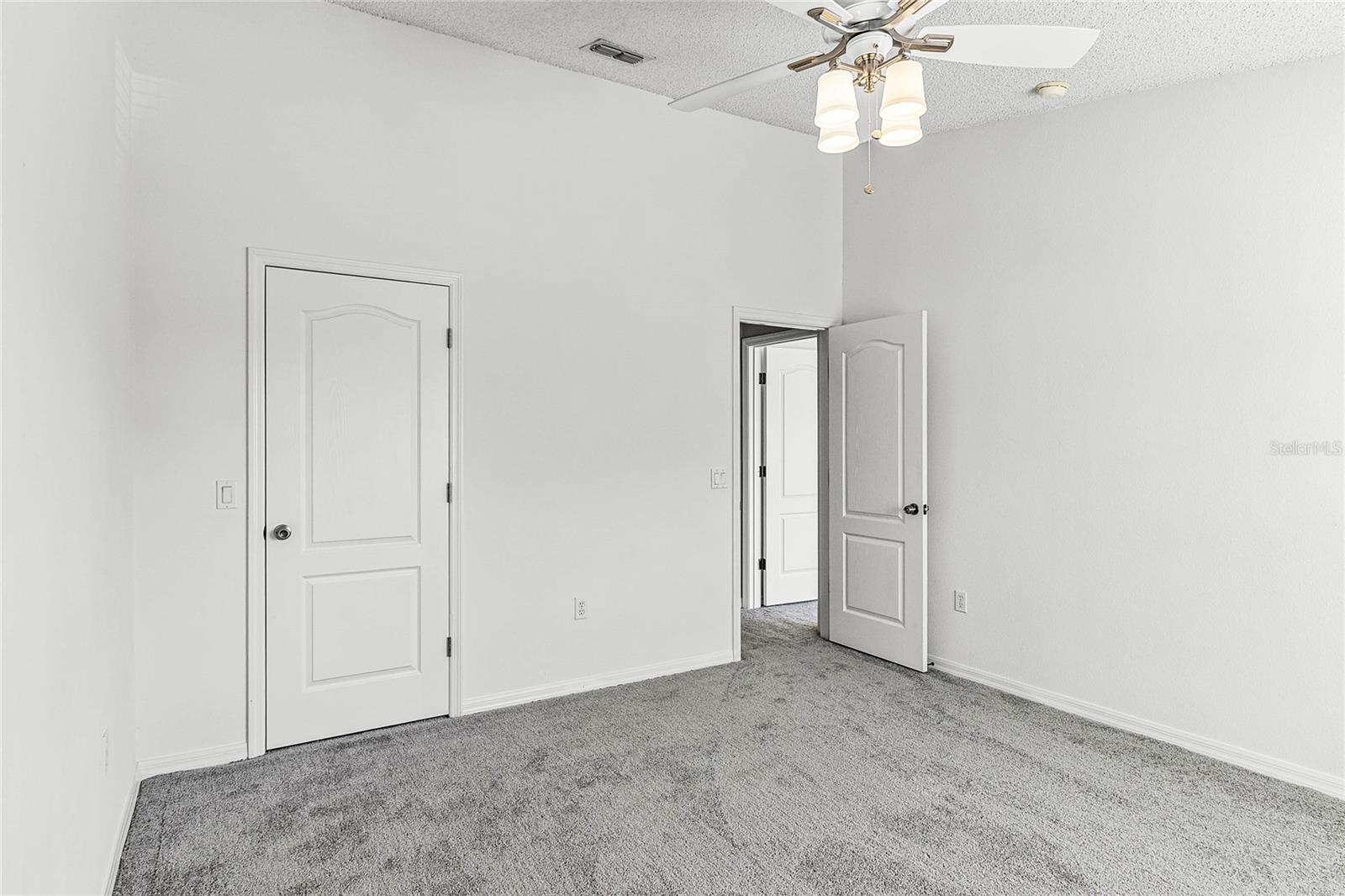 2081 THE OAKS BLVD, KISSIMMEE, FL, 34746