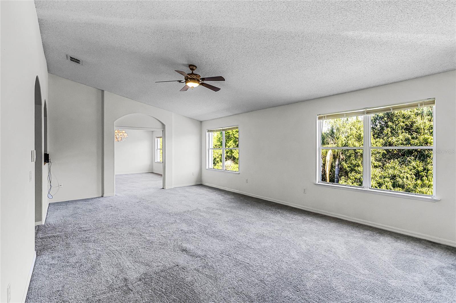 2081 THE OAKS BLVD, KISSIMMEE, FL, 34746