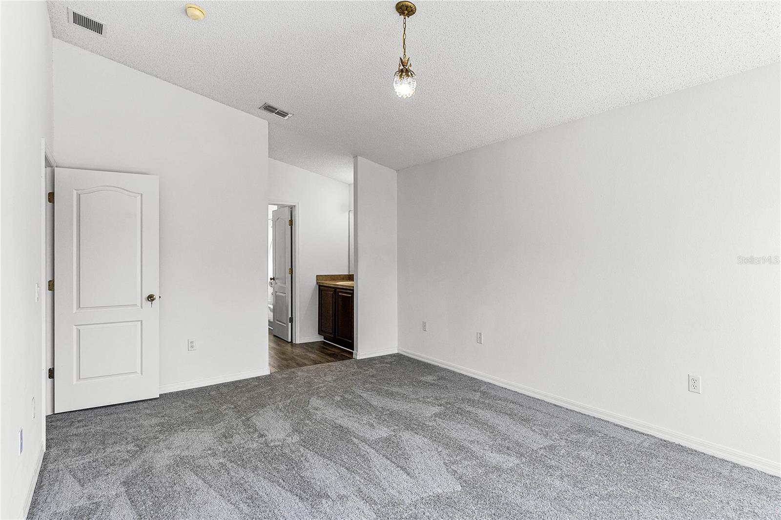 2081 THE OAKS BLVD, KISSIMMEE, FL, 34746