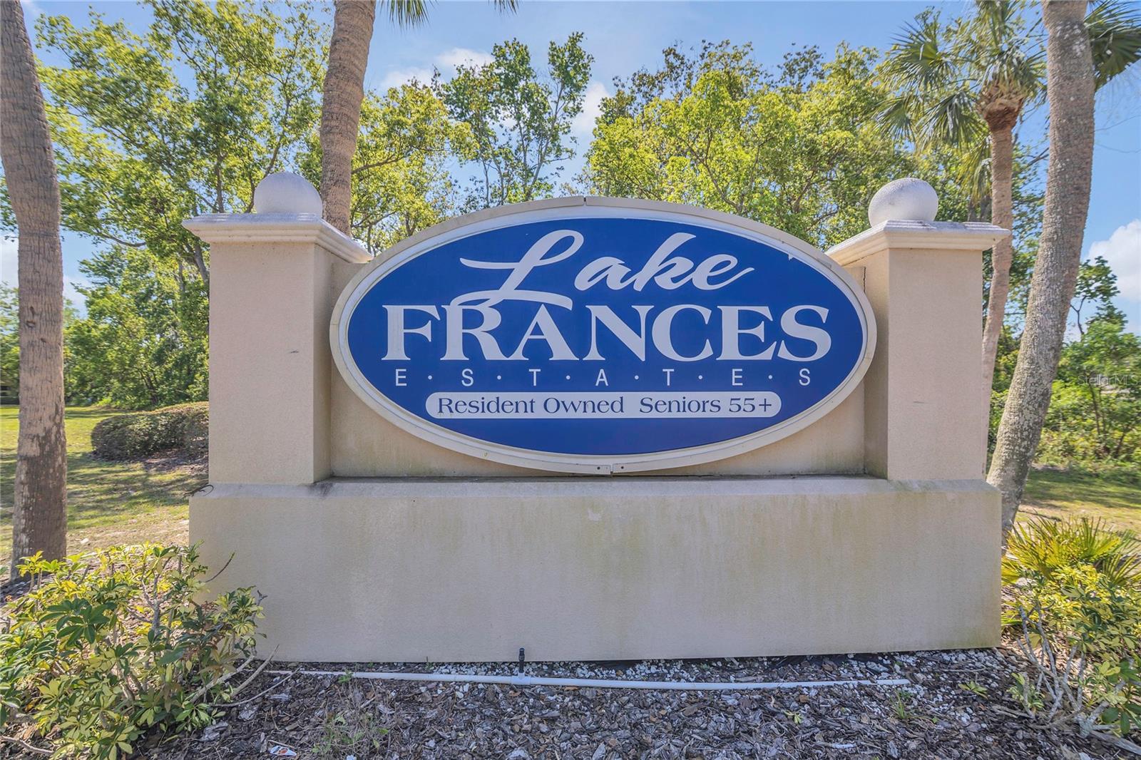 1112 ELKHART CIR, TAVARES, FL, 32778
