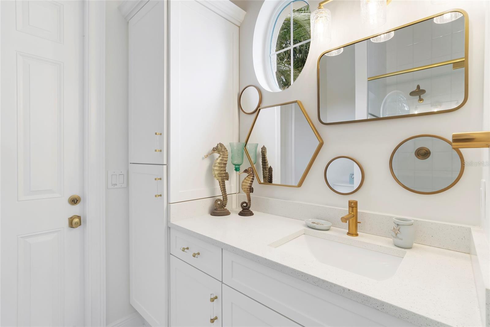 356 BELLEAIR DR NE, ST PETERSBURG, FL, 33704