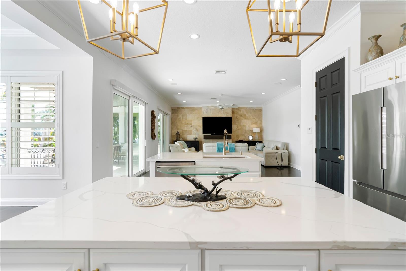 356 BELLEAIR DR NE, ST PETERSBURG, FL, 33704