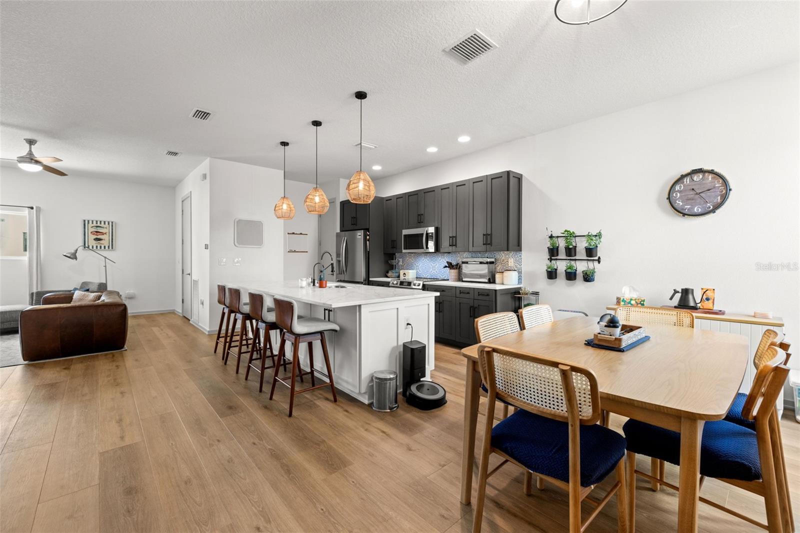 1910 W NORTH A ST #8, TAMPA, FL, 33606