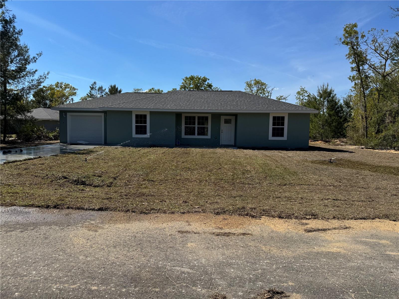 4 MALAUKA LANE DR, OCKLAWAHA, FL, 32179