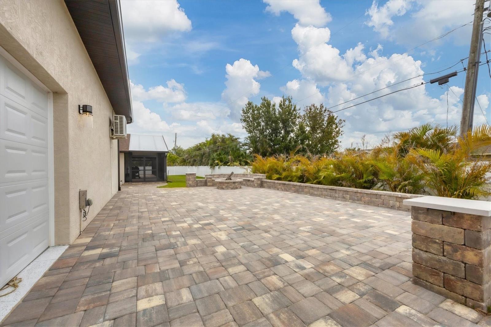 11101 SANDRIFT AVE, ENGLEWOOD, FL, 34224