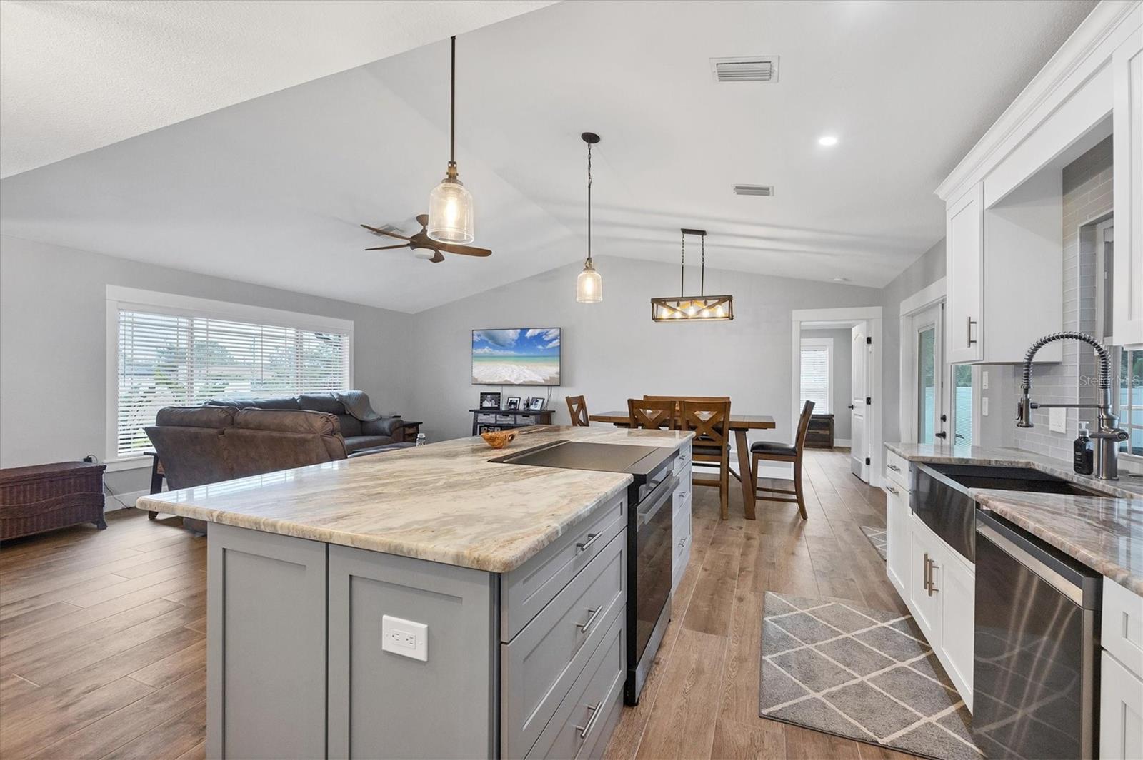 11101 SANDRIFT AVE, ENGLEWOOD, FL, 34224