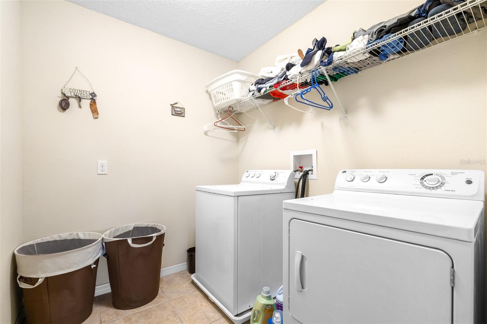 1564 IMPERIAL KEY DR, TRINITY, FL, 34655