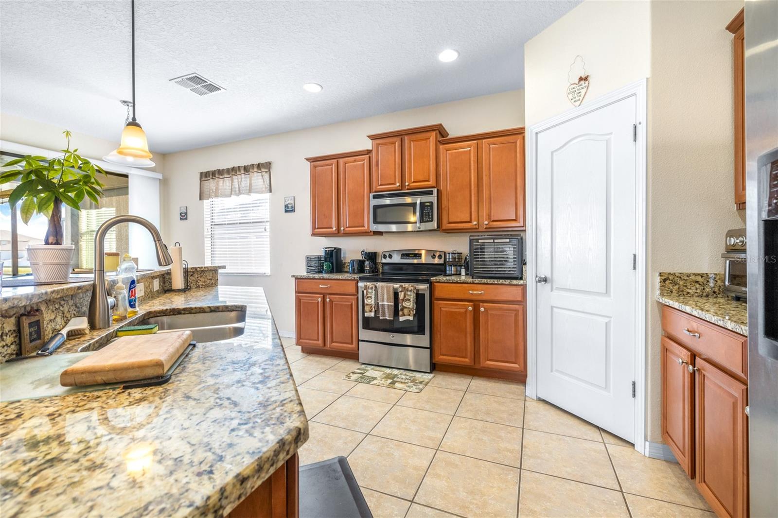 1564 IMPERIAL KEY DR, TRINITY, FL, 34655