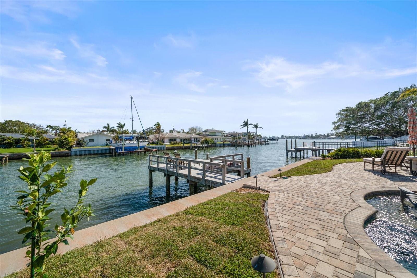 4544 HARBOR HILLS DR, LARGO, FL, 33770