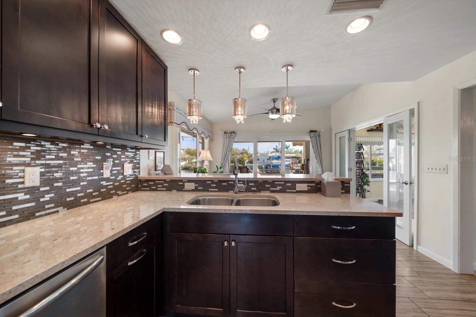 4544 HARBOR HILLS DR, LARGO, FL, 33770