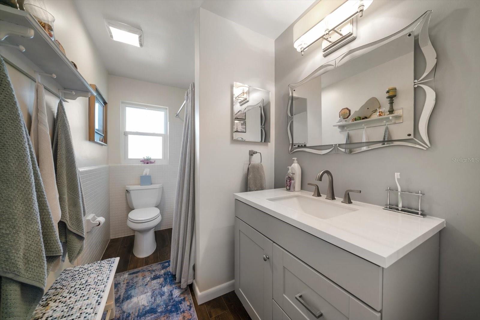 4544 HARBOR HILLS DR, LARGO, FL, 33770