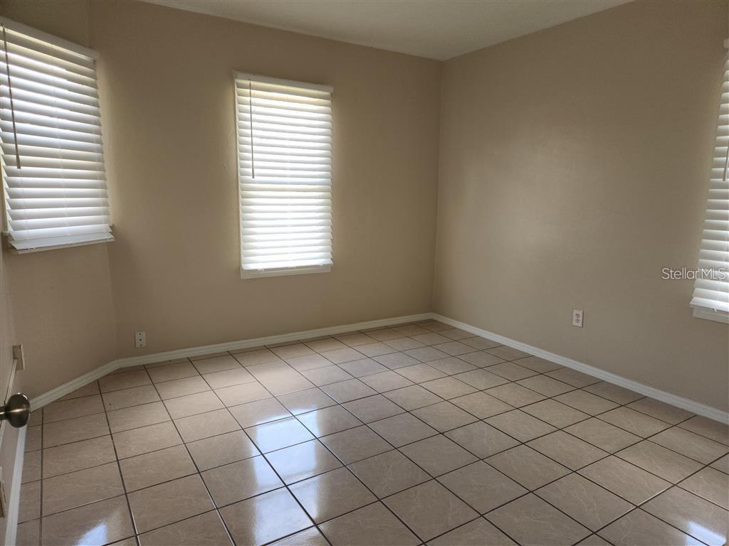 1831 W CENTRAL BLVD, ORLANDO, FL, 32805