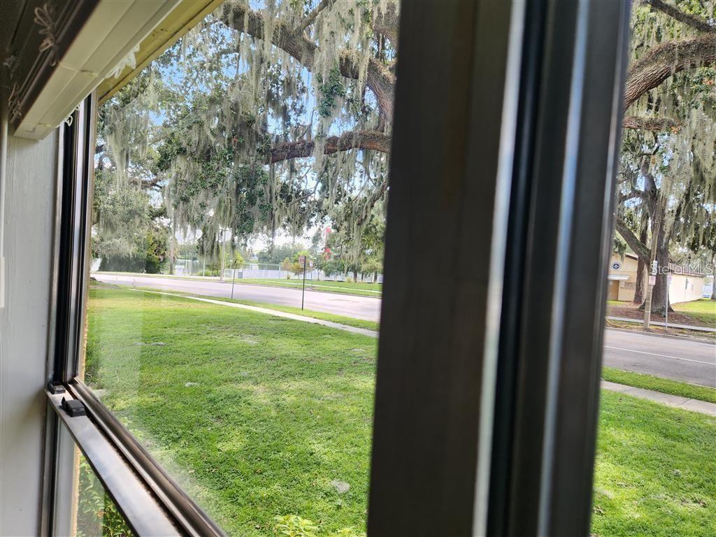 1831 W CENTRAL BLVD, ORLANDO, FL, 32805