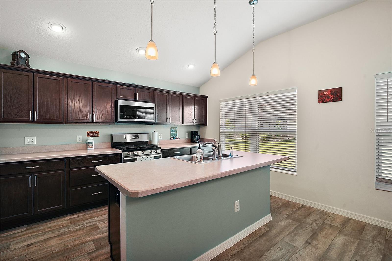 2175 CANNON LOOP, THE VILLAGES, FL, 32163