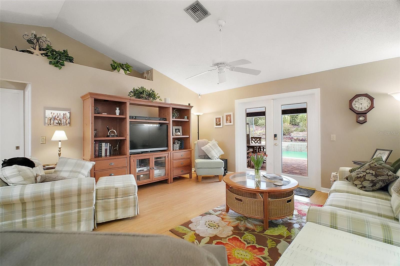 97 HILLSIDE DR, EUSTIS, FL, 32726