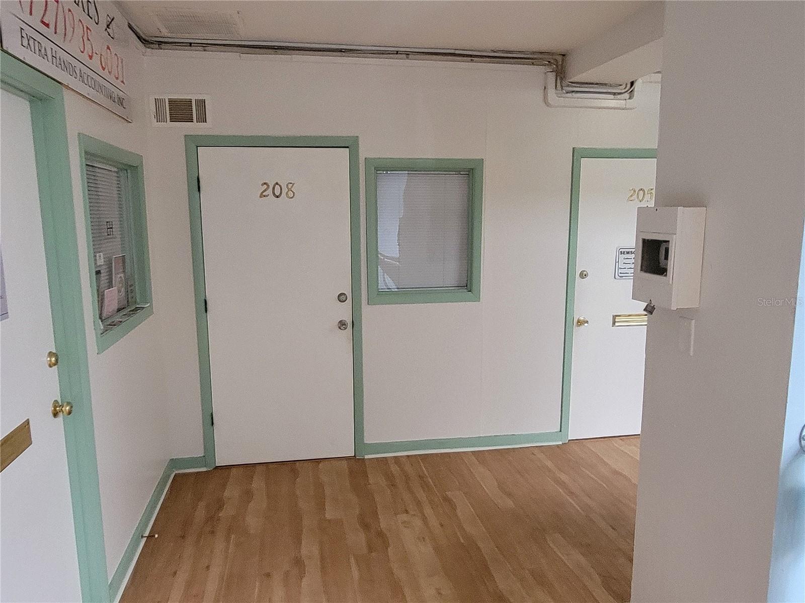 118 E TARPON AVE, TARPON SPRINGS, FL, 34689