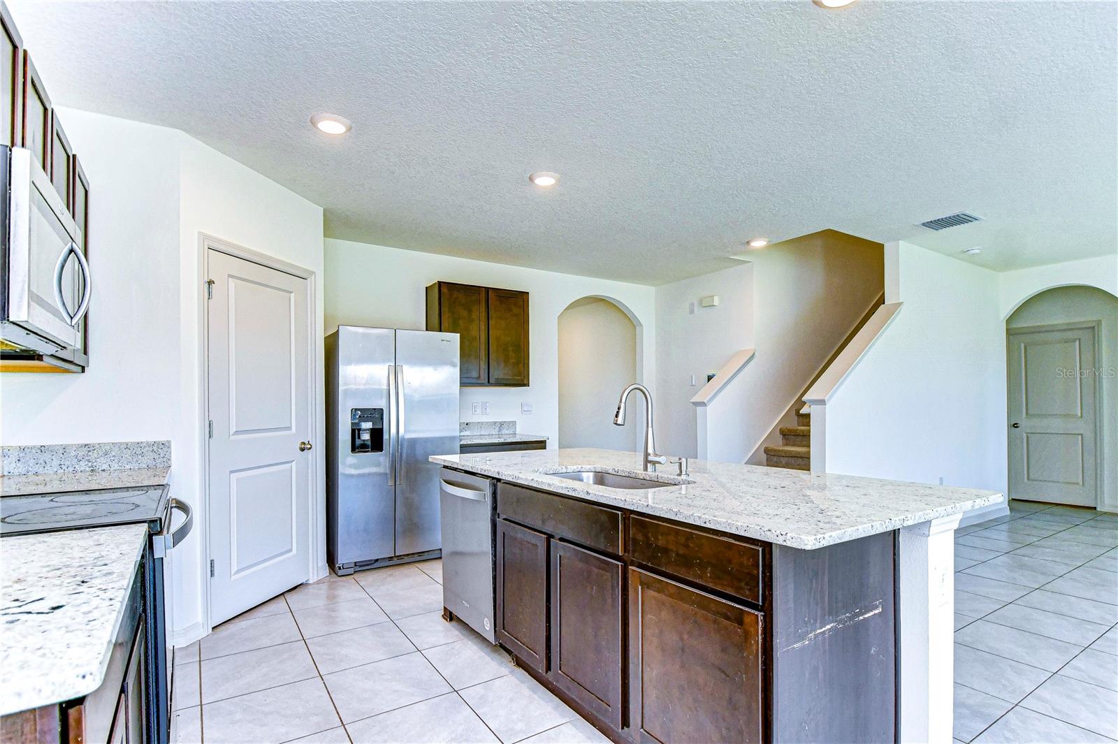 8562 HARDY BAY LOOP, WESLEY CHAPEL, FL, 33545