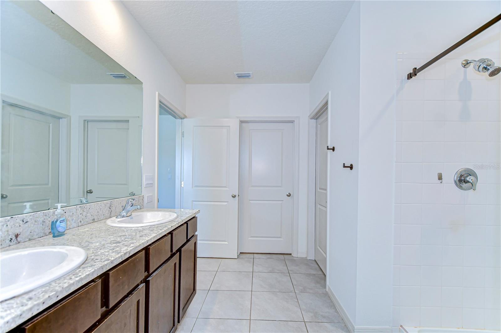 8562 HARDY BAY LOOP, WESLEY CHAPEL, FL, 33545