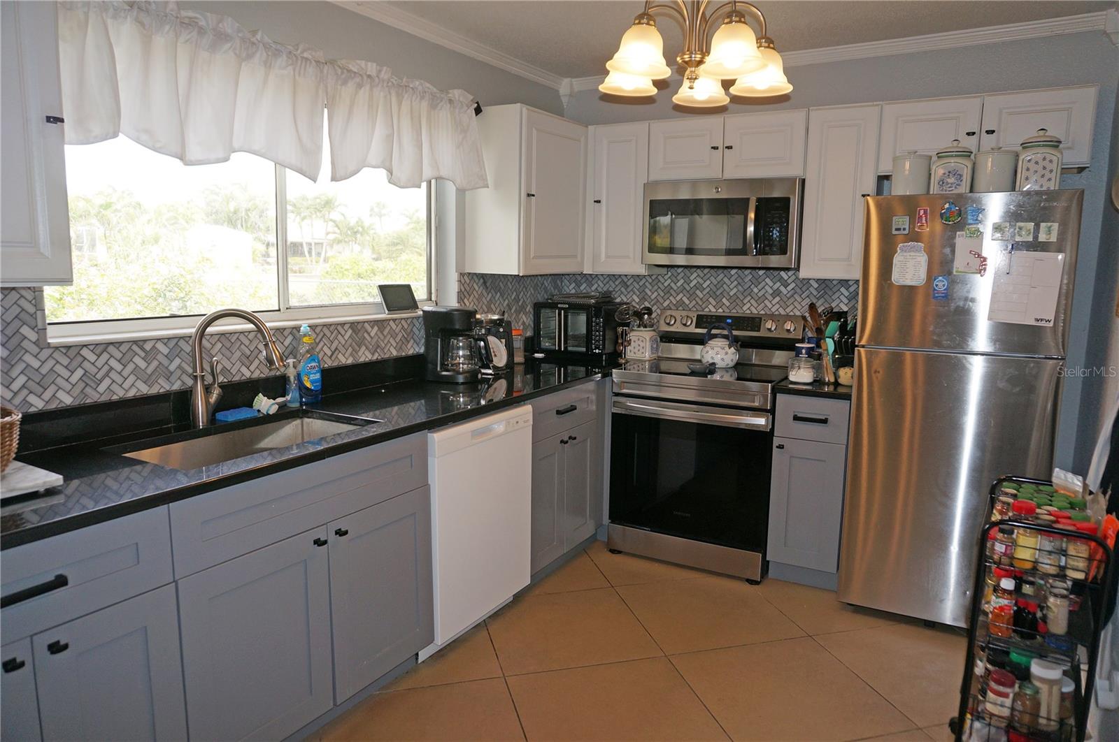 6249 DRUCKER CIR, PORT CHARLOTTE, FL, 33981