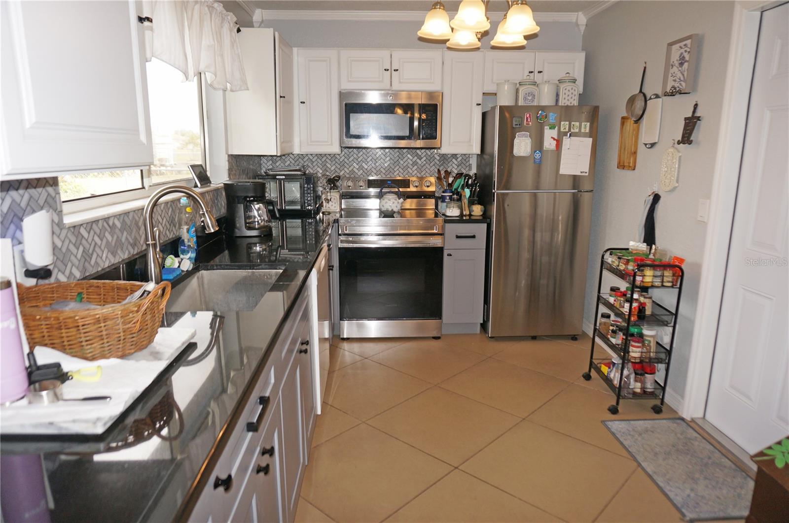 6249 DRUCKER CIR, PORT CHARLOTTE, FL, 33981