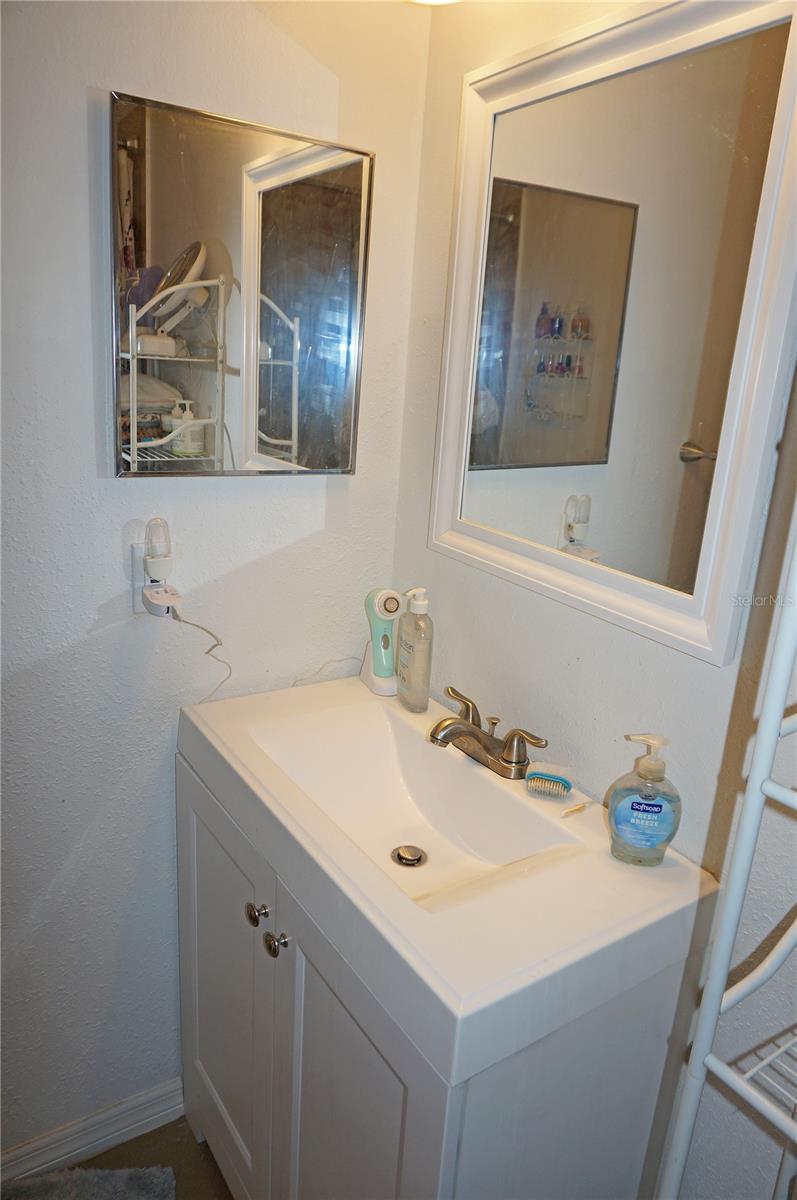 6249 DRUCKER CIR, PORT CHARLOTTE, FL, 33981